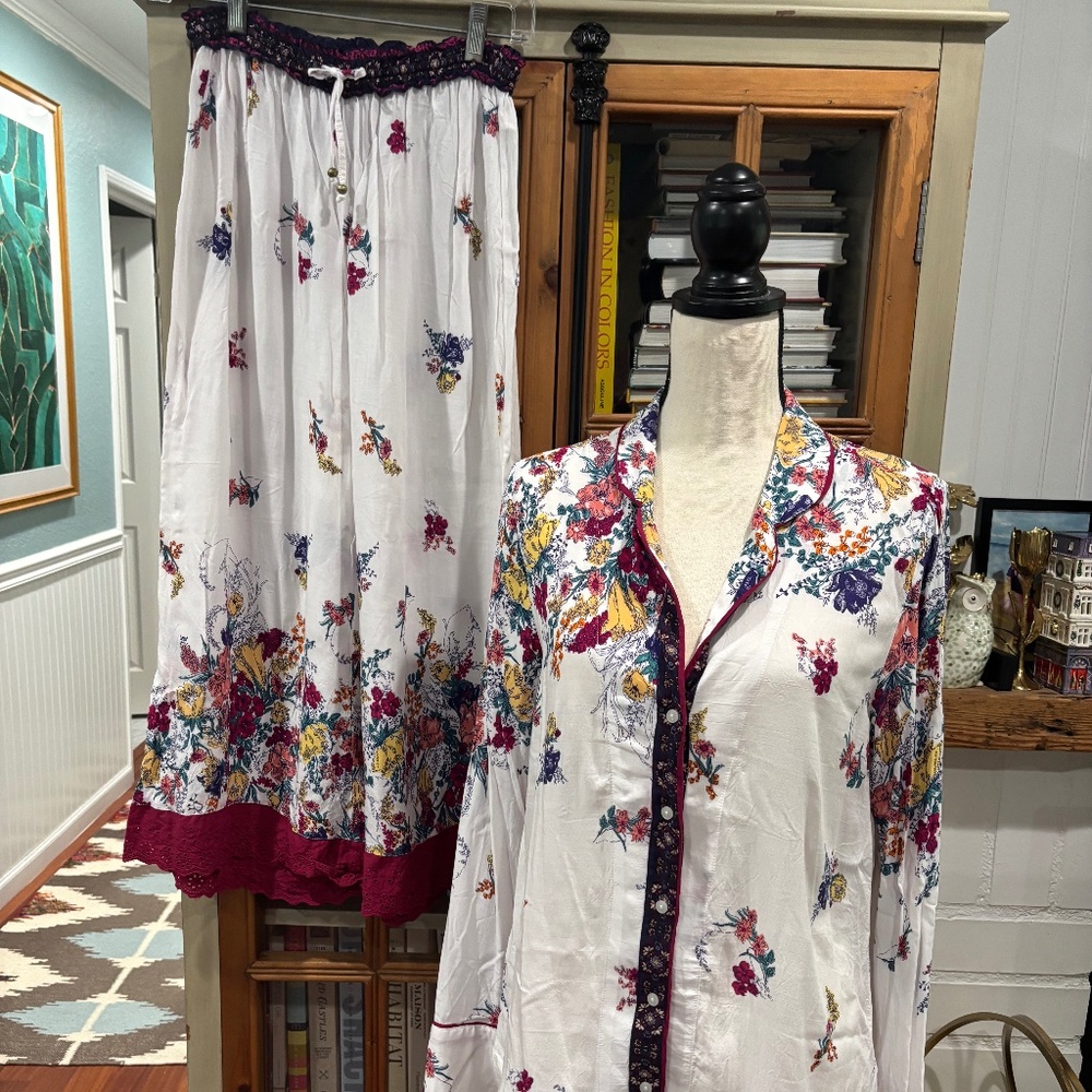Anthropologie x Floreat Sweet Dreams Pajama Set, Size Medium - Picture 2 of 16